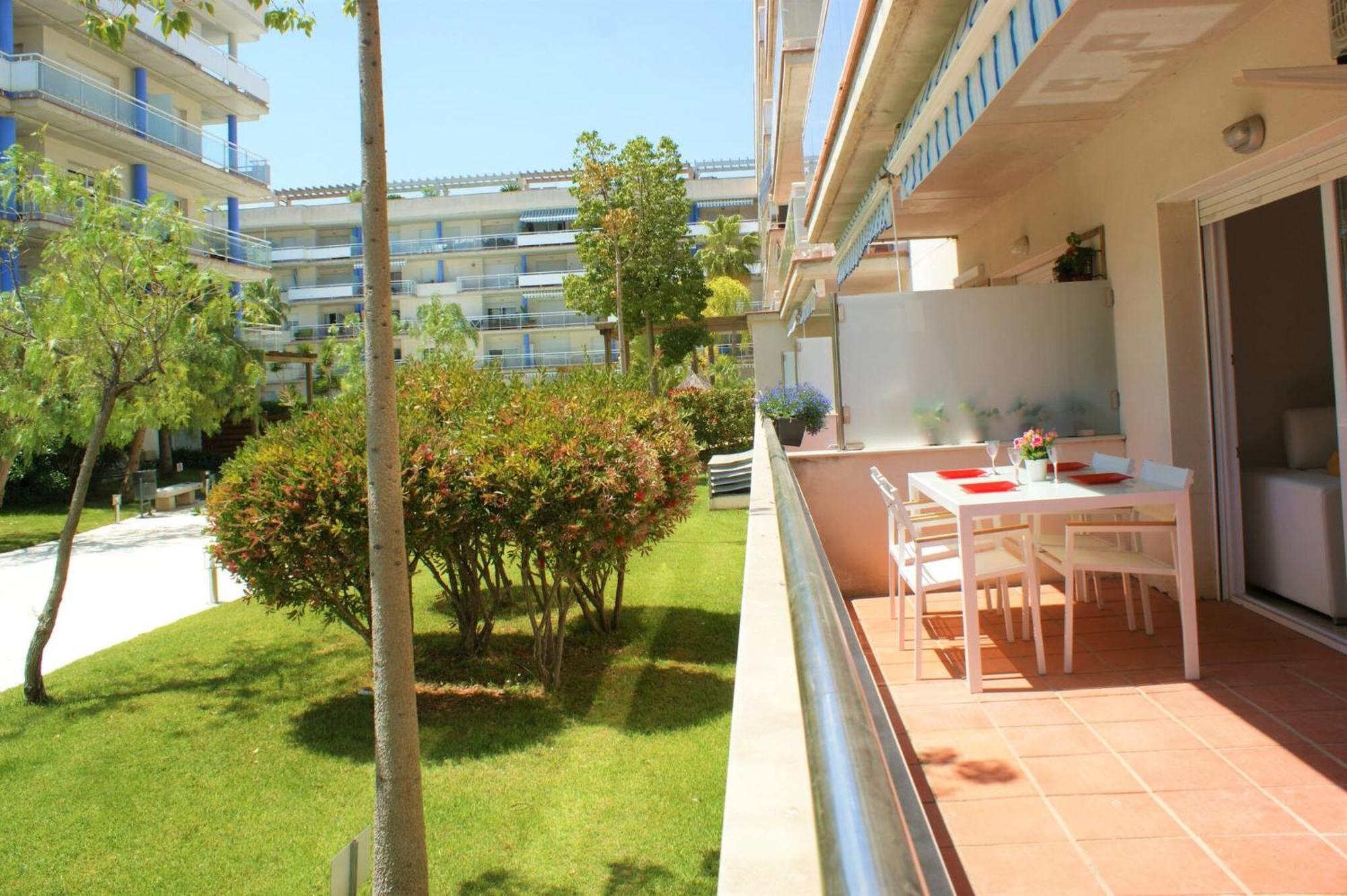 Precioso Apartamento Para 6 Personas Roses Exterior foto